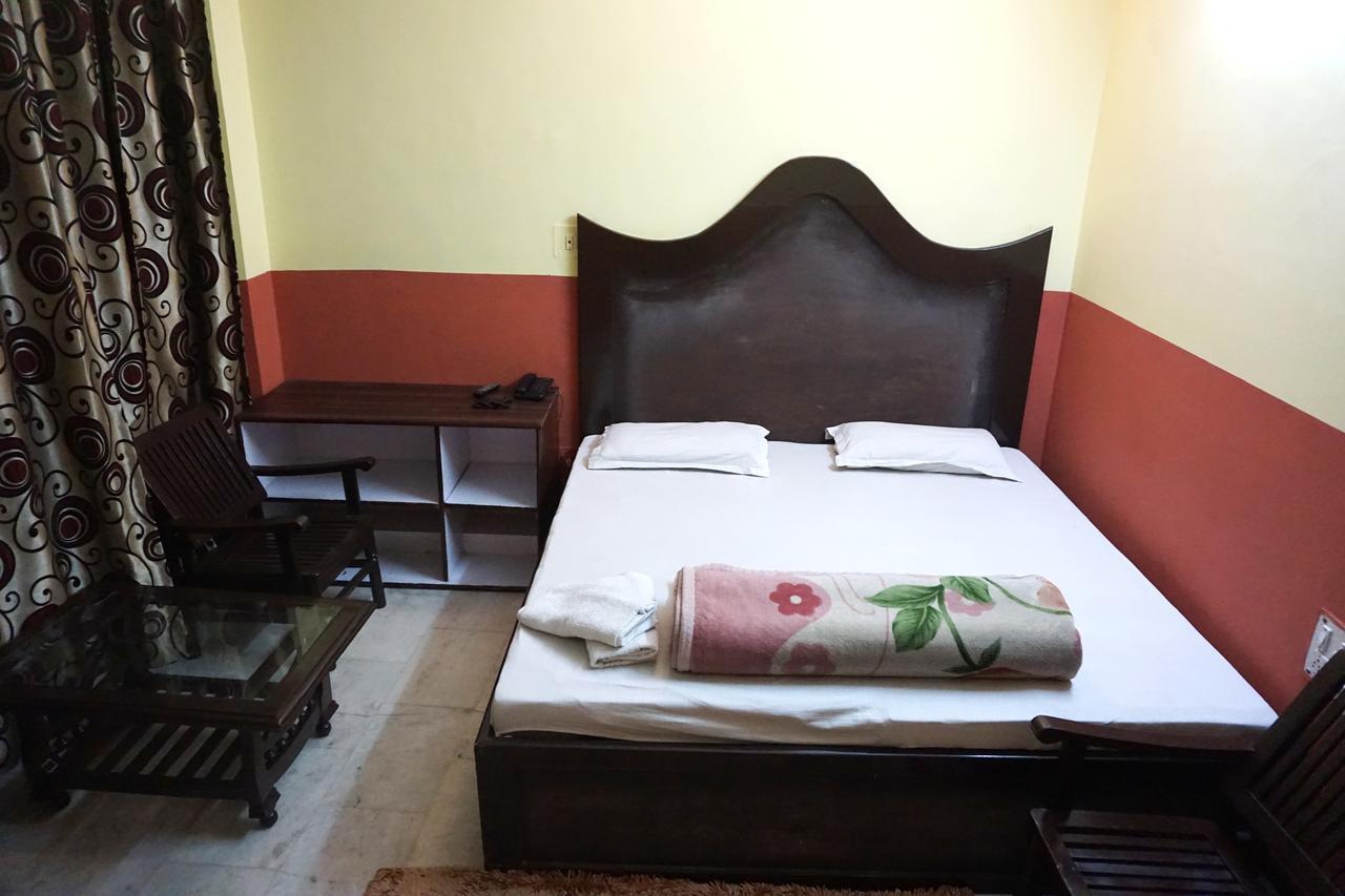 Hotel Venus International Νέο Δελχί Εξωτερικό φωτογραφία
