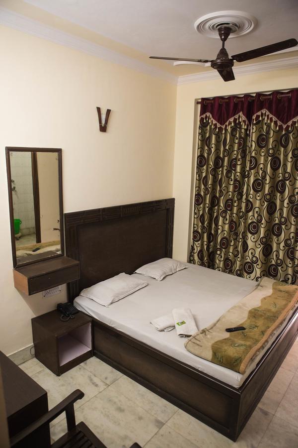 Hotel Venus International Νέο Δελχί Εξωτερικό φωτογραφία