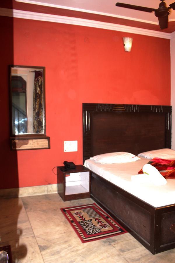 Hotel Venus International Νέο Δελχί Εξωτερικό φωτογραφία